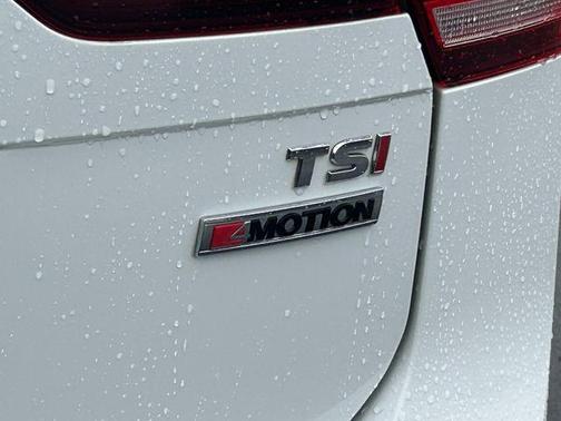 2018 Volkswagen Tiguan 2.0T SE