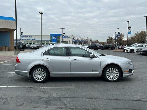 2010 Ford Fusion Hybrid Base