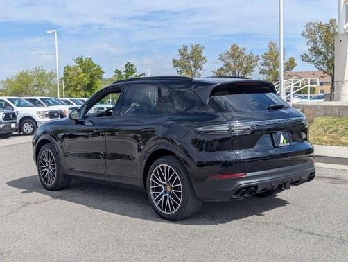 2020 Porsche Cayenne Base