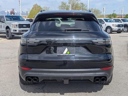 2020 Porsche Cayenne Base