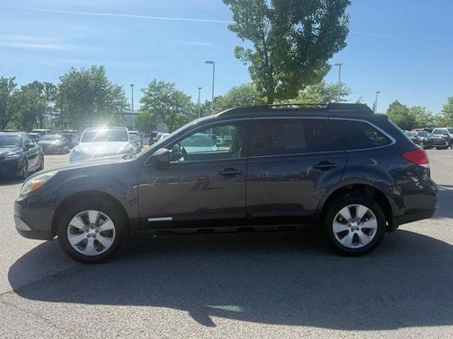 Graphite Gray Metallic 2011 Subaru Outback 2.5i Premium