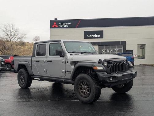 2020 Jeep Gladiator Sport
