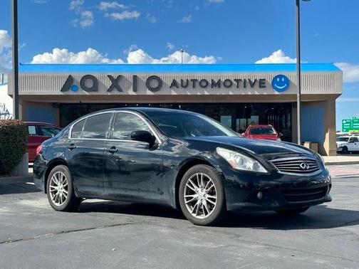 2011 INFINITI G37x Base