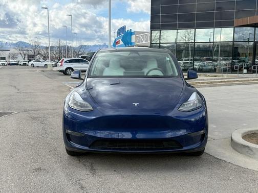 2024 Tesla Model Y Long Range