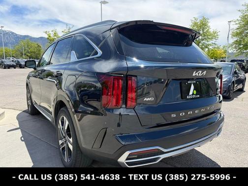 Gravity Blue 2022 Kia Sorento Plug-In Hybrid SX
