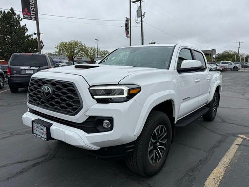 2023 Toyota Tacoma TRD Sport