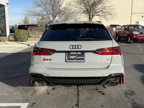 2025 Audi RS 6 Avant 4.0T