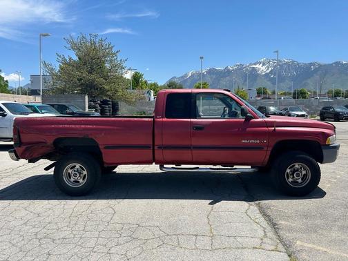 1999 Dodge Ram 2500 Laramie