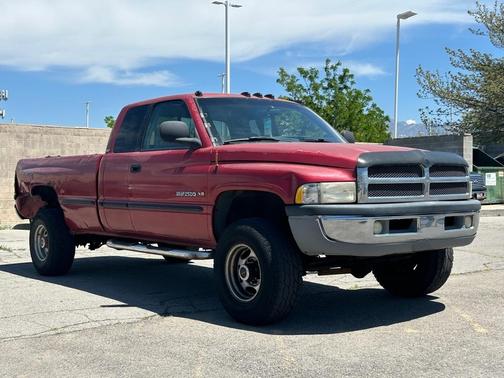 1999 Dodge Ram 2500 Laramie
