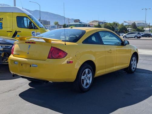 Yellow 2009 Pontiac G5 Base