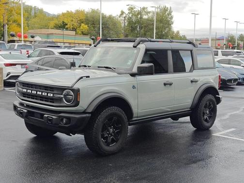 2024 Ford Bronco Black Diamond
