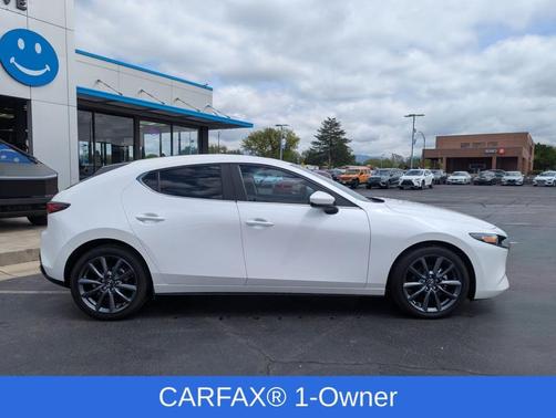 2024 Mazda Mazda3 FWD w/Preferred Package