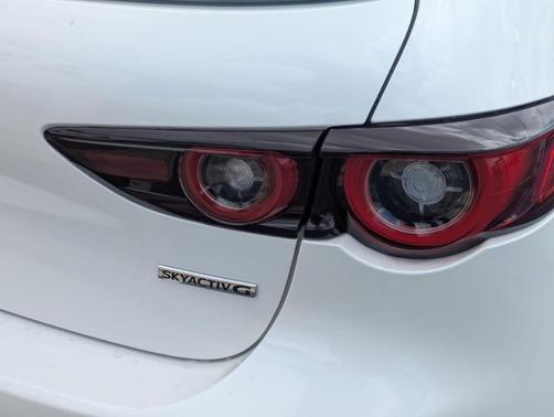2024 Mazda Mazda3 FWD w/Preferred Package