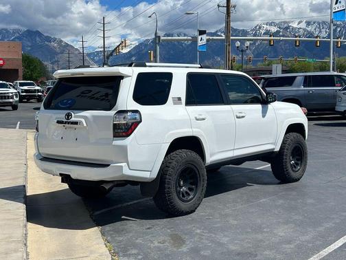 White 2022 Toyota 4Runner SR5