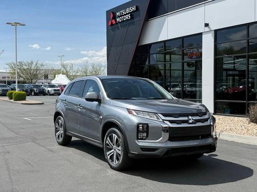 Gray 2026 Mitsubishi Outlander Sport 2.0 ES