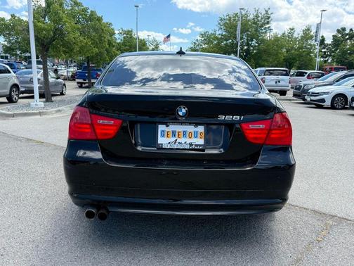 Jet Black 2011 BMW 328 i xDrive