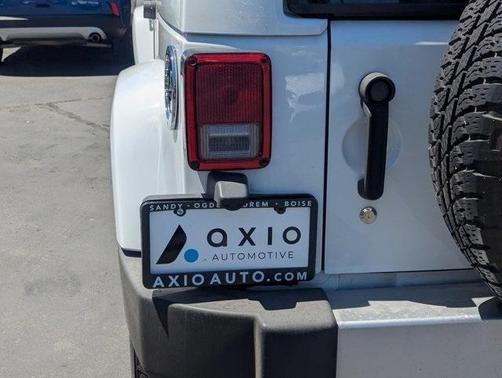 2011 Jeep Wrangler Unlimited Sahara