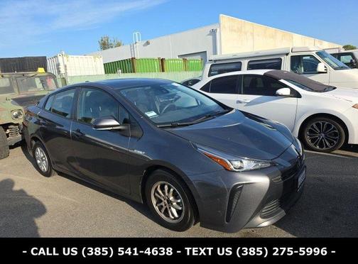 Magnetic Gray Metallic 2021 Toyota Prius L