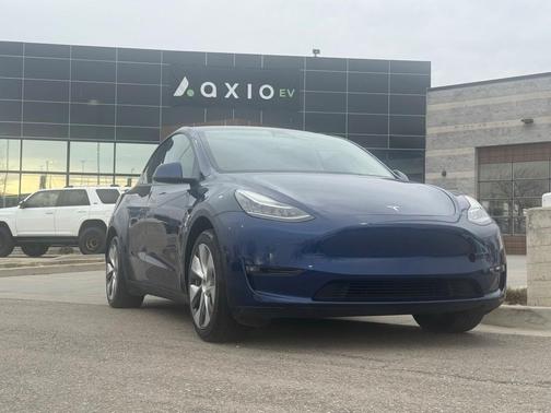 2022 Tesla Model Y Long Range