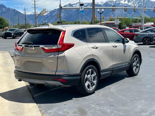 Tan 2017 Honda CR-V EX