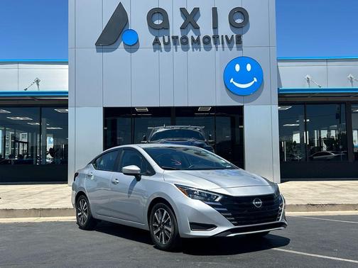 Brilliant Silver Metallic 2025 Nissan Versa 1.6 SV