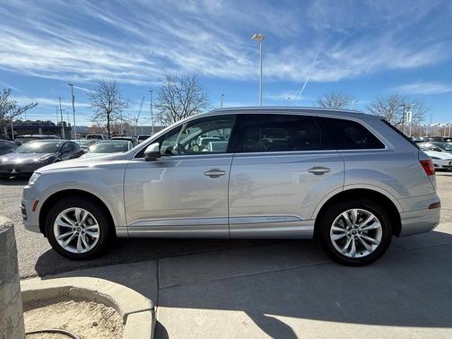 2017 Audi Q7 3.0T Premium Plus