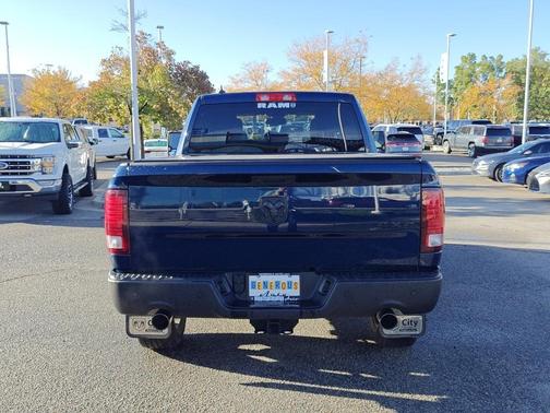 2022 RAM 1500 Classic SLT