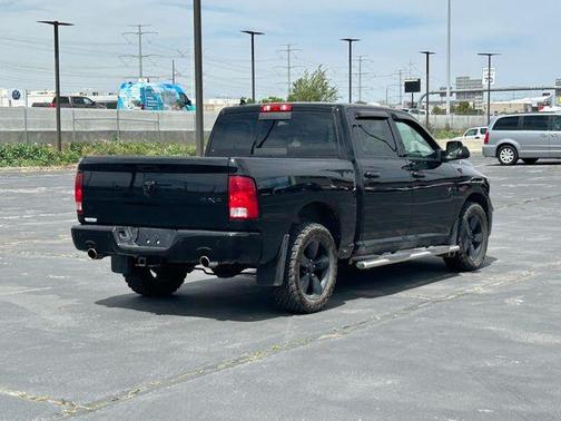 Diamond Black 2019 RAM 1500 Classic SLT