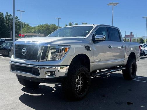 Brilliant Silver Metallic 2017 Nissan Titan SL
