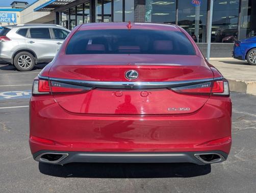 2022 Lexus ES 350 Base