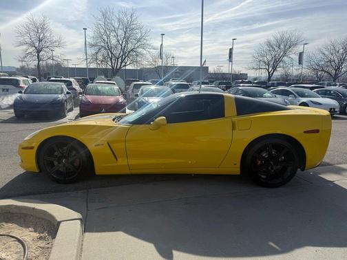 2008 Chevrolet Corvette Indy 500 Pace Car Replica