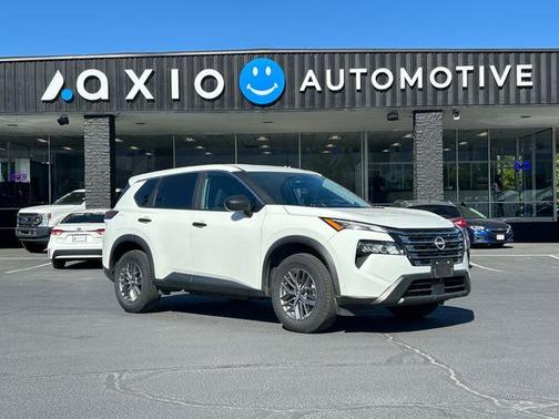Glacier White 2024 Nissan Rogue S