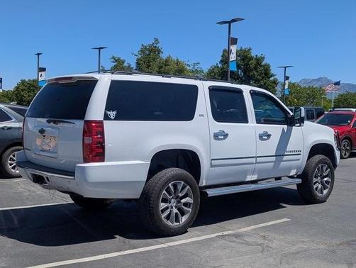 2014 Chevrolet Suburban 1500 LTZ