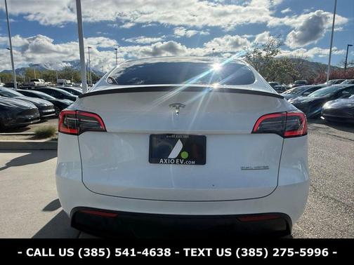 2024 Tesla Model Y Performance