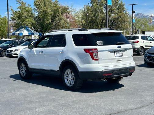 Oxford White 2013 Ford Explorer XLT
