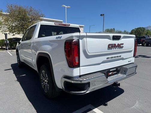 Summit White 2025 GMC Sierra 1500 SLT