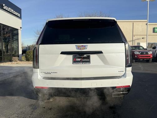 2026 Cadillac Escalade Platinum Sport