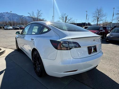 2022 Tesla Model 3 Performance