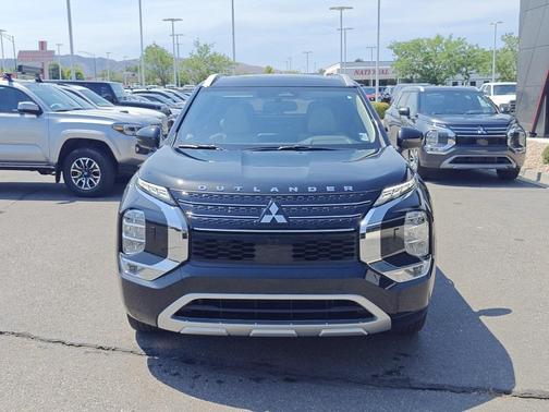 2025 Mitsubishi Outlander PHEV 