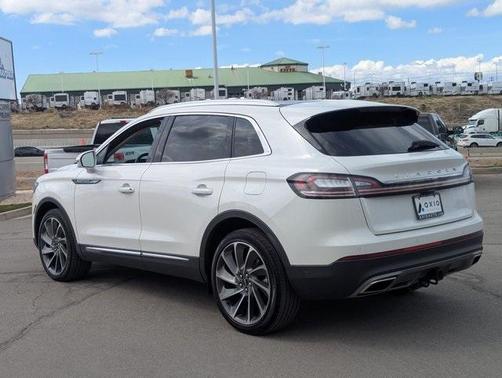 2022 Lincoln Nautilus Reserve