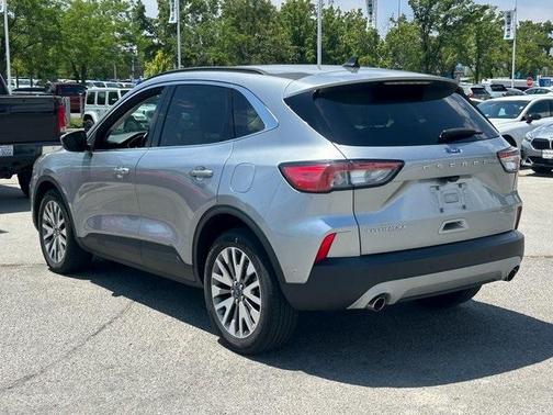 2021 Ford Escape Titanium Hybrid