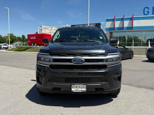 Dark Matter Metallic 2023 Ford Expedition Max XLT