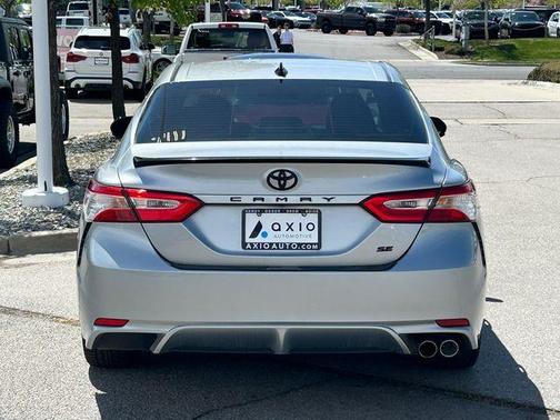2020 Toyota Camry SE Nightshade