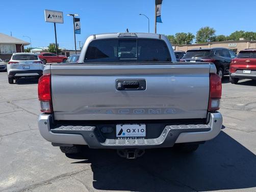 Silver Sky Metallic 2018 Toyota Tacoma TRD Off Road