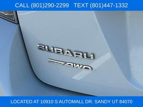 Crystal White Pearl 2018 Subaru Crosstrek 2.0i Limited
