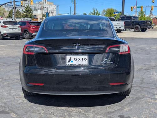 Black 2022 Tesla Model 3 Long Range
