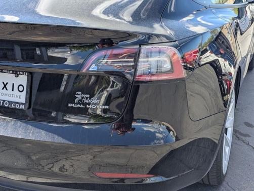 Black 2022 Tesla Model 3 Long Range