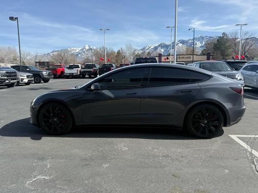 2022 Tesla Model 3 Performance