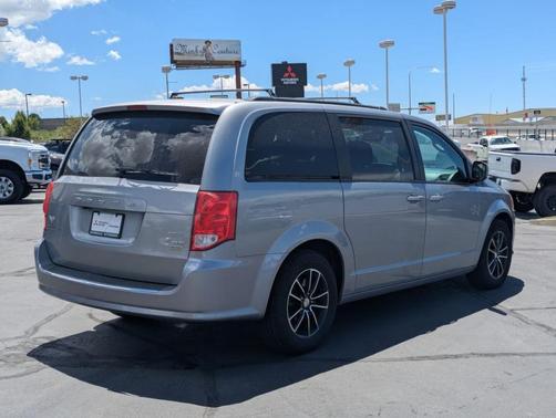 Billet Silver Metallic Clearcoat 2018 Dodge Grand Caravan GT
