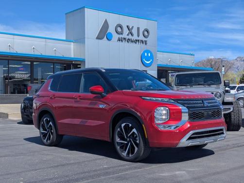 2025 Mitsubishi Outlander PHEV 